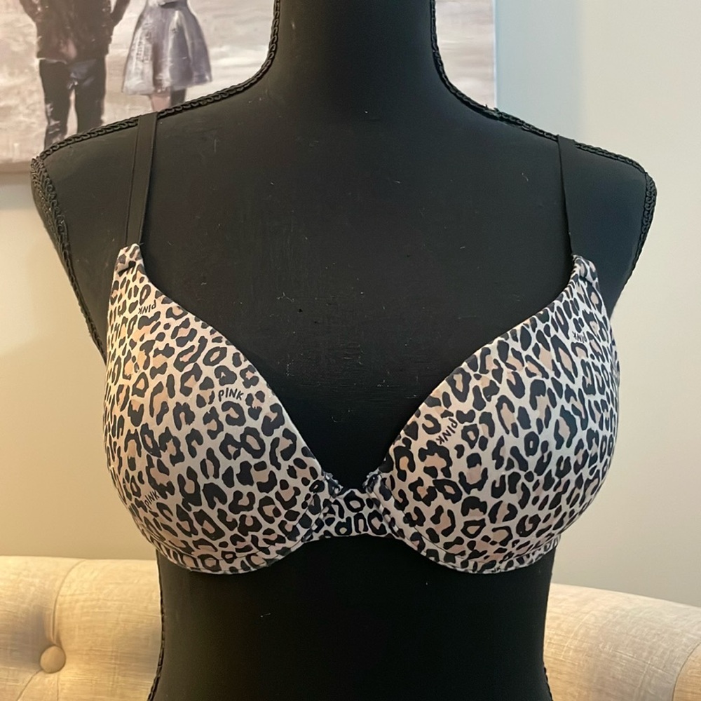 Victoria’s Secret Wear Everywhere push-up Bra